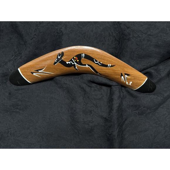 Hand Crafted Boomerang From Old Australia With Native Timber - Picture 4 of 7